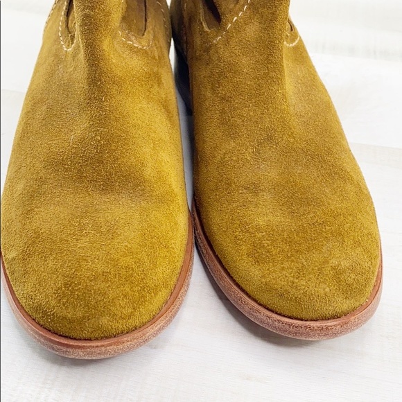 FRYE Cara Tall Pull On Oiled Suede Unlined Boot - Picture 8 of 15